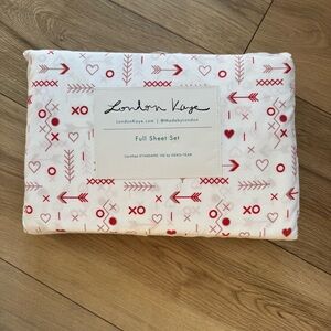 London Kaye Full Sheet Set Xoxo Valentine’s Day